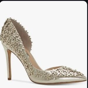 Karlay Floral Pearl Gold Heels Pump